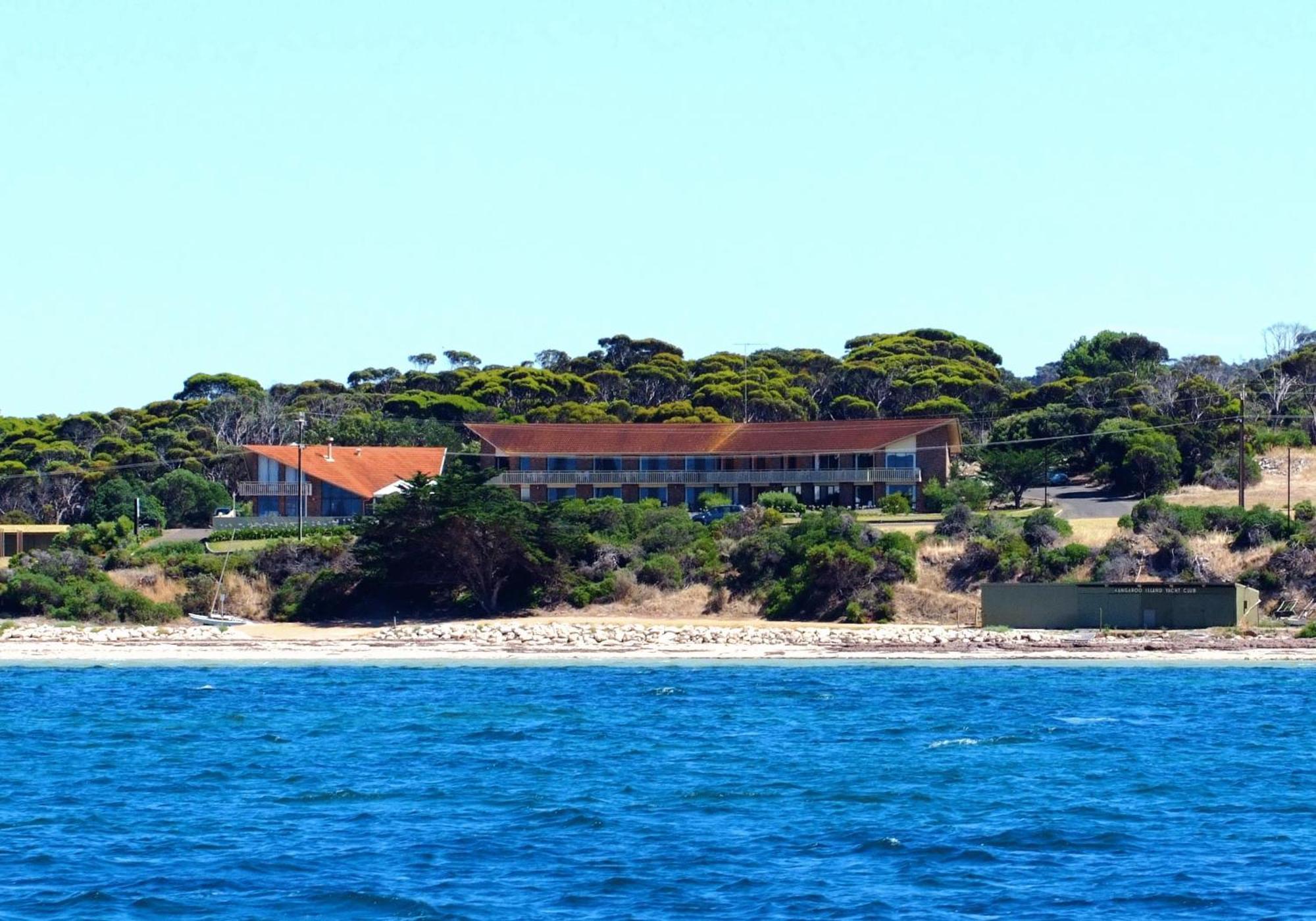 Kangaroo Island Seaside Inn Kingscote Exteriör bild