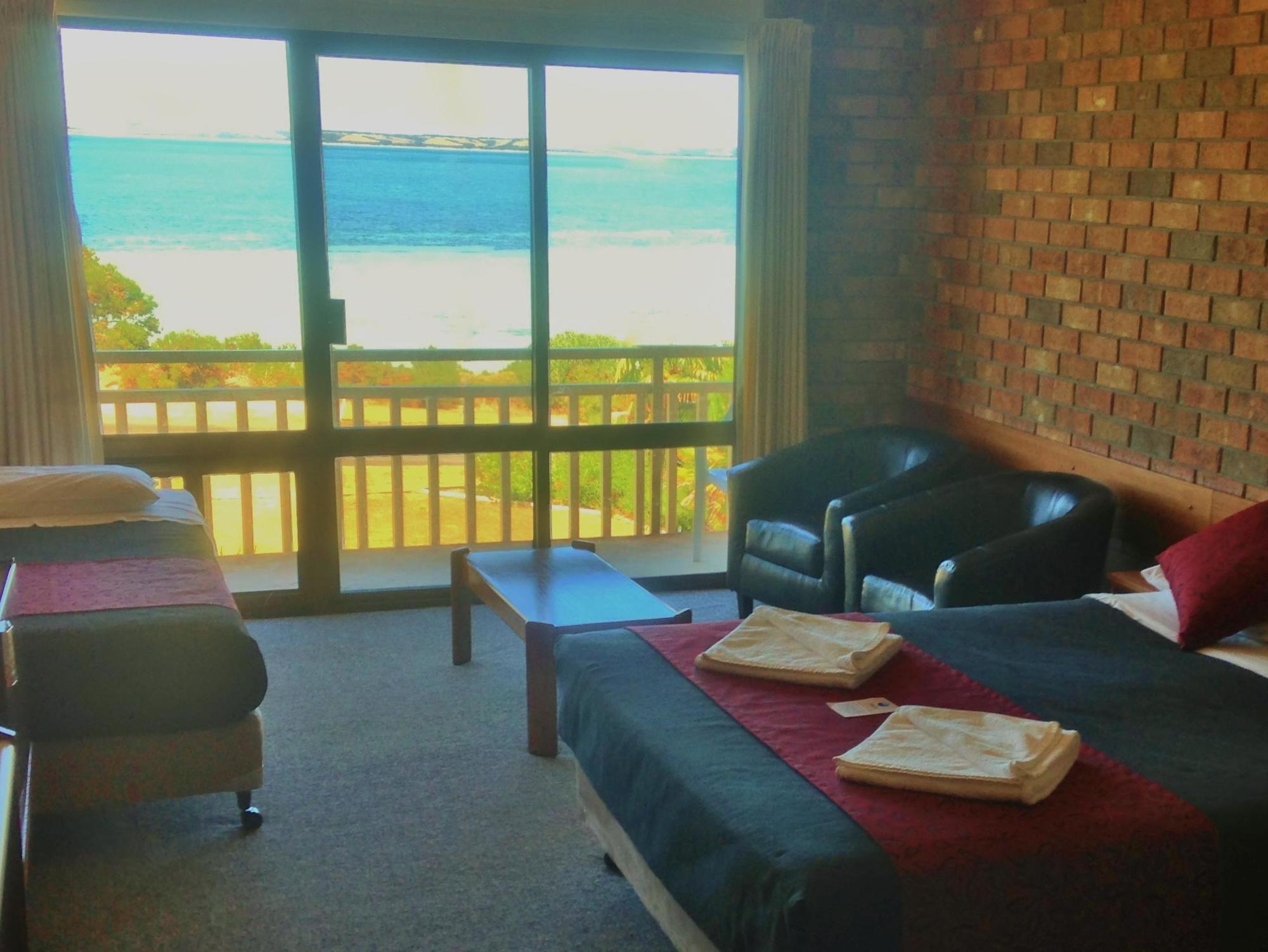 Kangaroo Island Seaside Inn Kingscote Exteriör bild